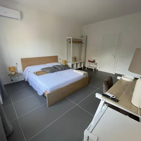 ゲストハウス Milu's